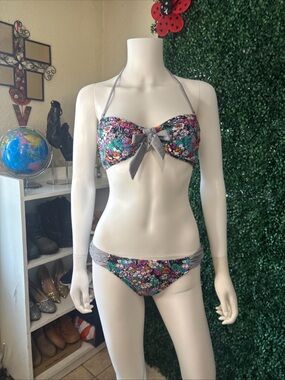 Xhilaration Floral Multicolor Bandeau Bikini with Bow Accent